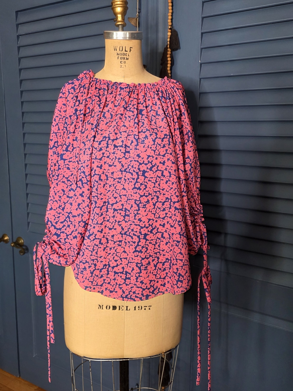 Derek Lam Collective Abstract Print Puff Sleeve Blouse Pink Blue Size 4 RTR